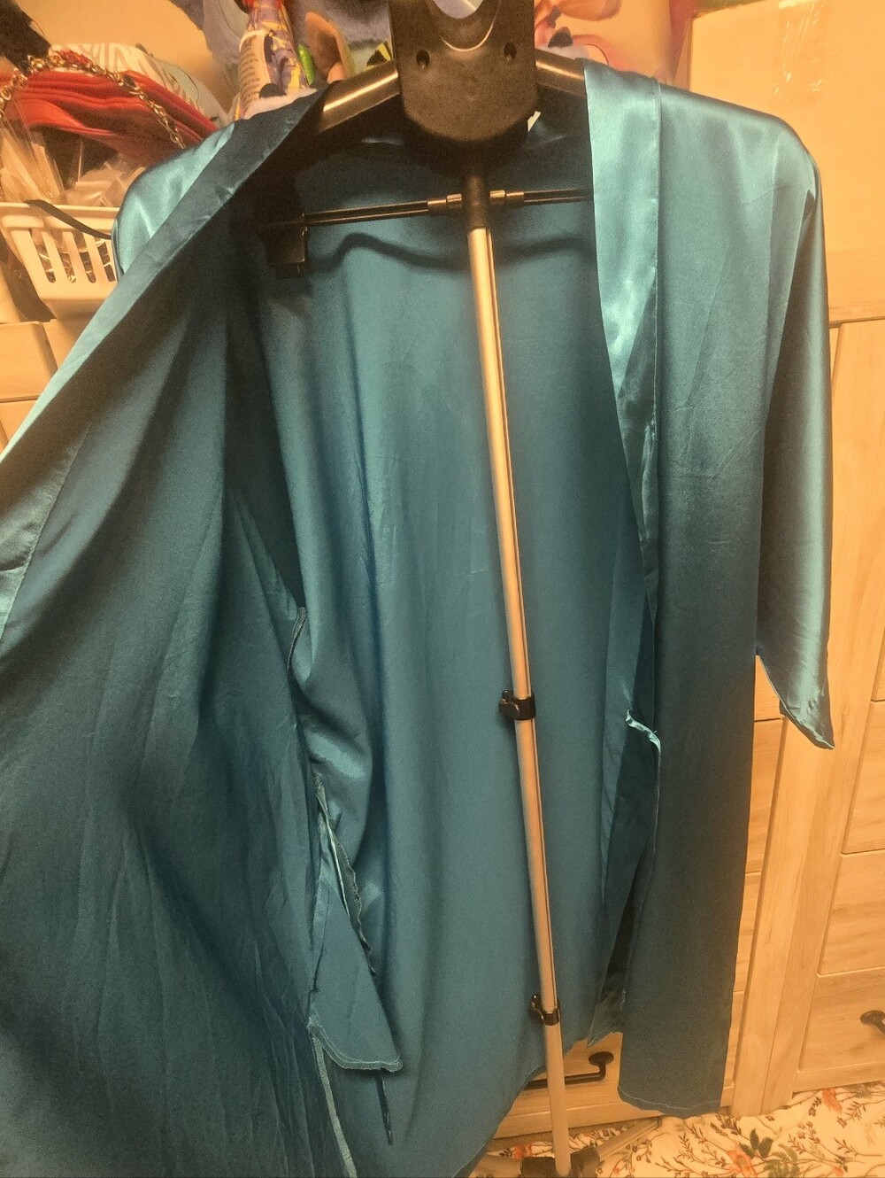 Silk Robe - Picture 3 of 6
